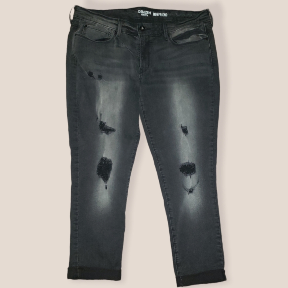 DENIZEN from LEVIS | Charcoal Distressed Boyfriend Cropped Jeans